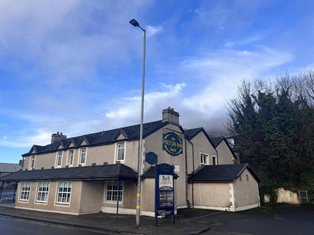 Lochway Hotel Dumbarton Buitenkant foto
